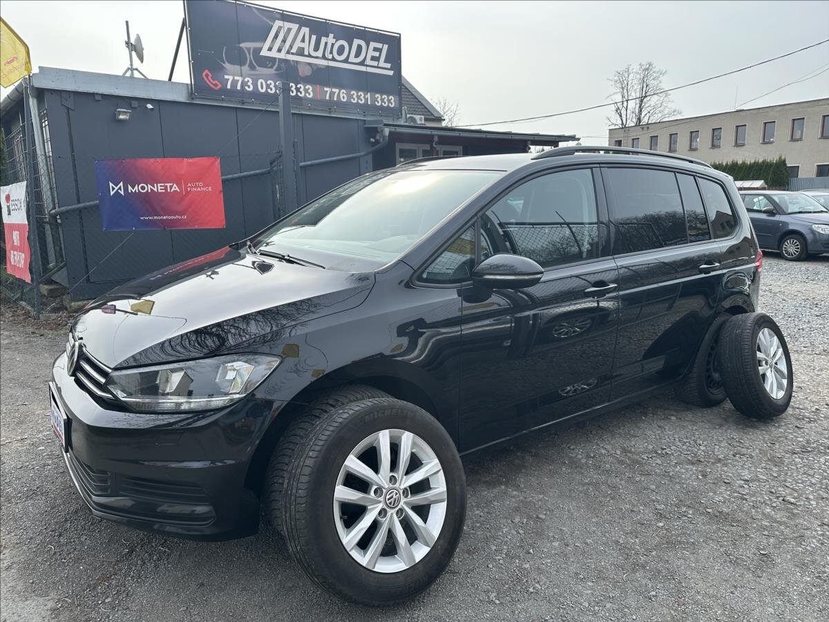 Volkswagen Touran MPV 1,2 l 81 kw