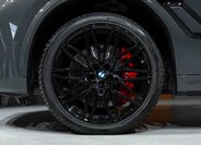 BMW X6 SUV 4,4 l 460 kw