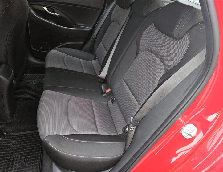 Hyundai i30 Hatchback 1,5 l 80 kw