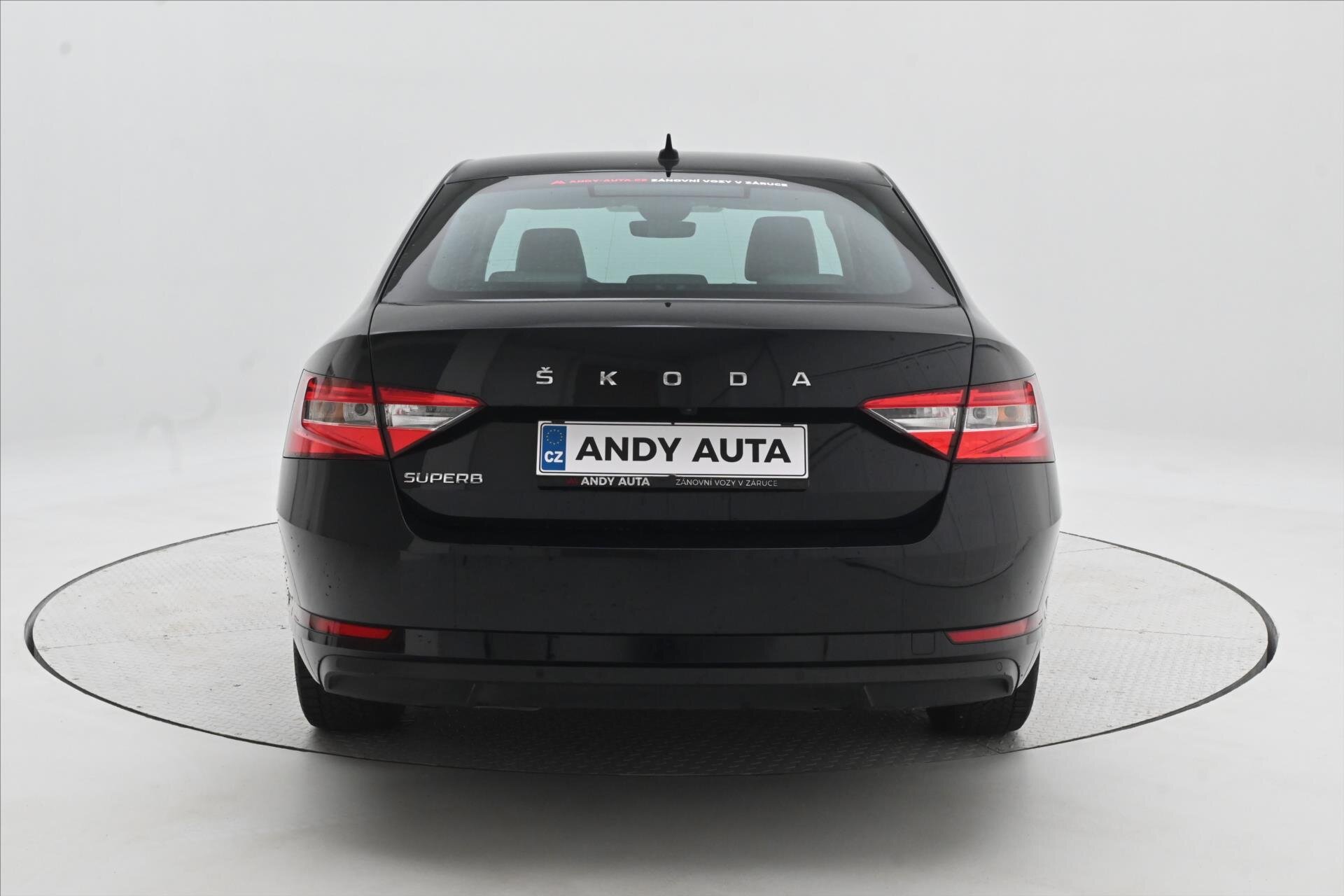 Škoda Superb Liftback 2,0 l 110 kw