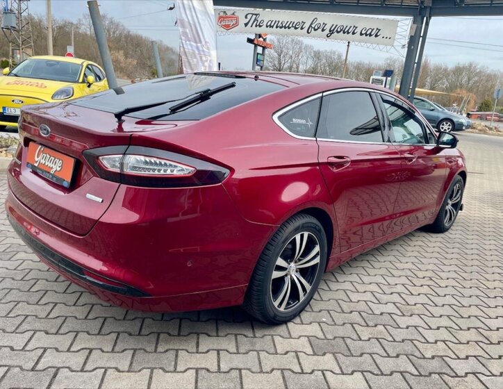 Ford Mondeo Hatchback 1,5 l 118 kw
