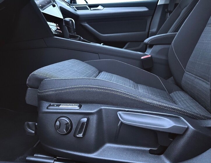 Volkswagen Passat Kombi 0,0 110 kw