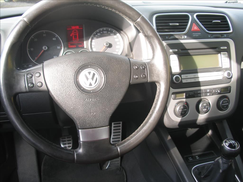 Volkswagen EOS