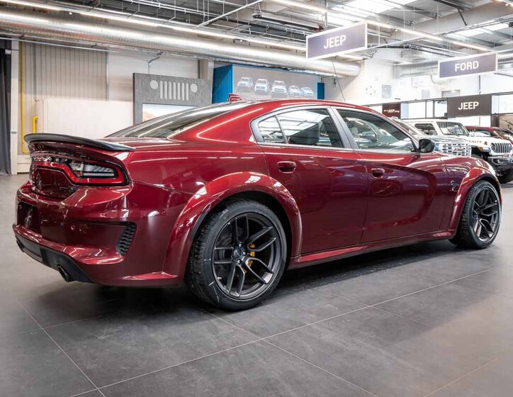 Dodge Charger Sedan / Limuzína 6,2 l 527 kw