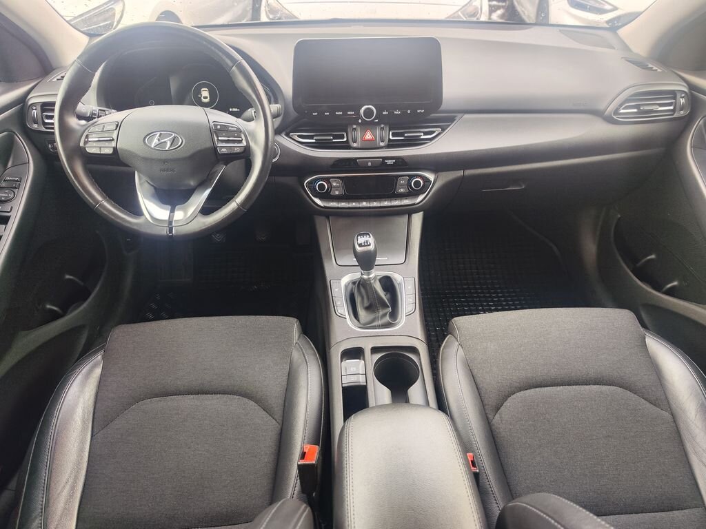 Hyundai i30 Liftback 1,5 l 117 kw