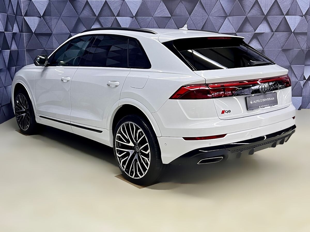 Audi Q8 SUV 3,0 l 290 kw