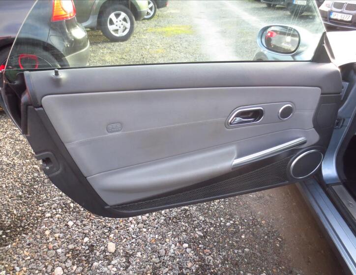 Chrysler Crossfire 14