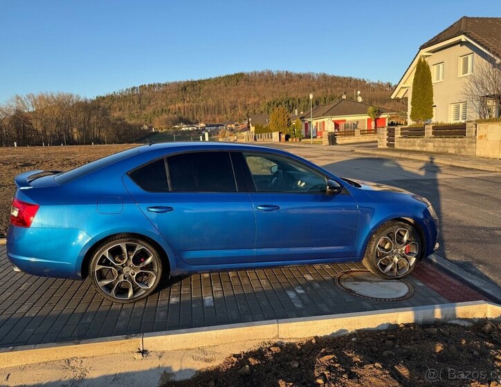 Škoda Octavia Sedan 0,0 162 kw