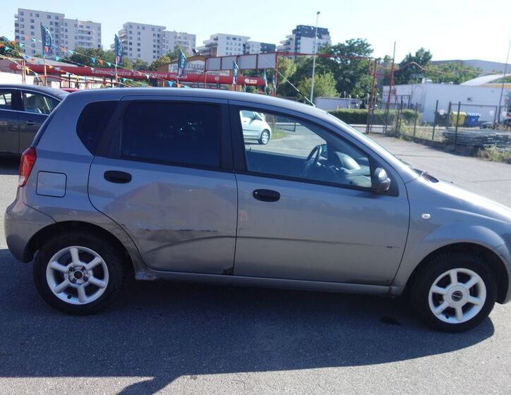 Chevrolet Aveo 8