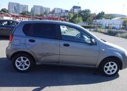 Chevrolet Aveo 8