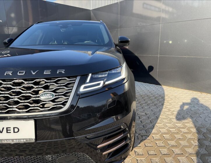 Land Rover Range Rover Velar SUV / Terénní 2,0 l 150 kw