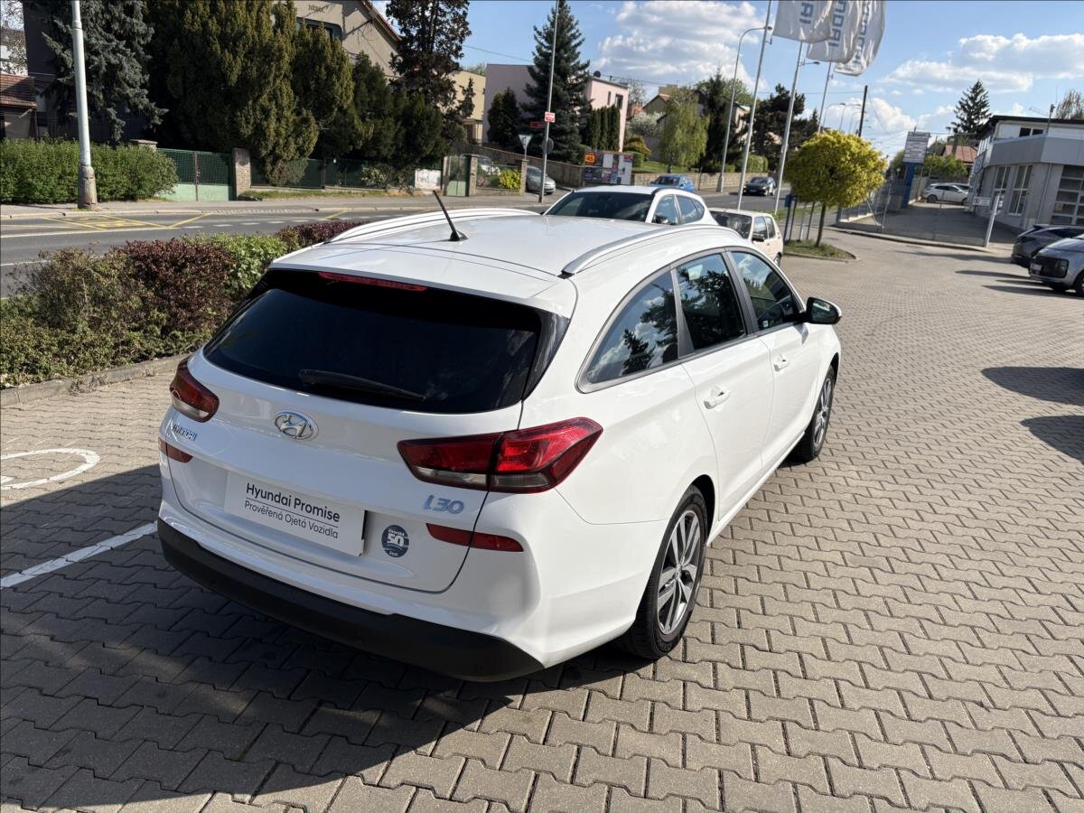 Hyundai i30 Kombi 1,4 l 103 kw