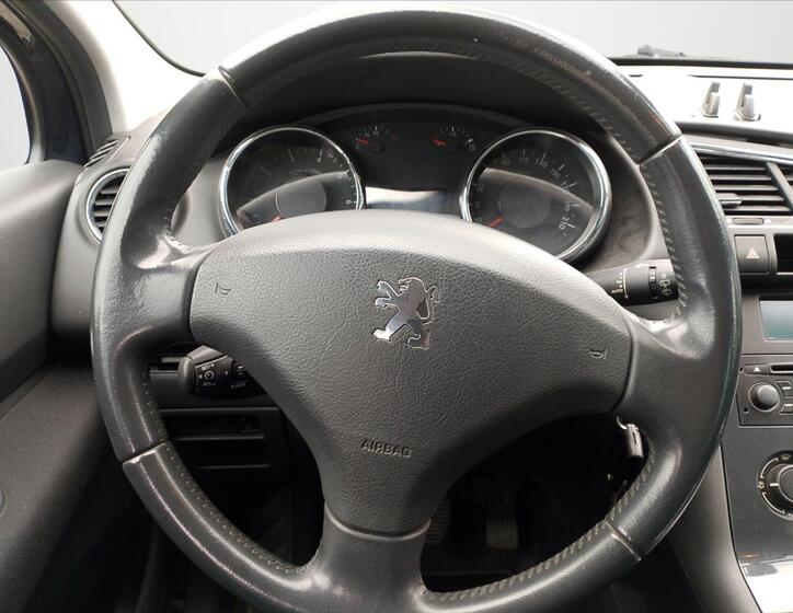 Peugeot 3008 11