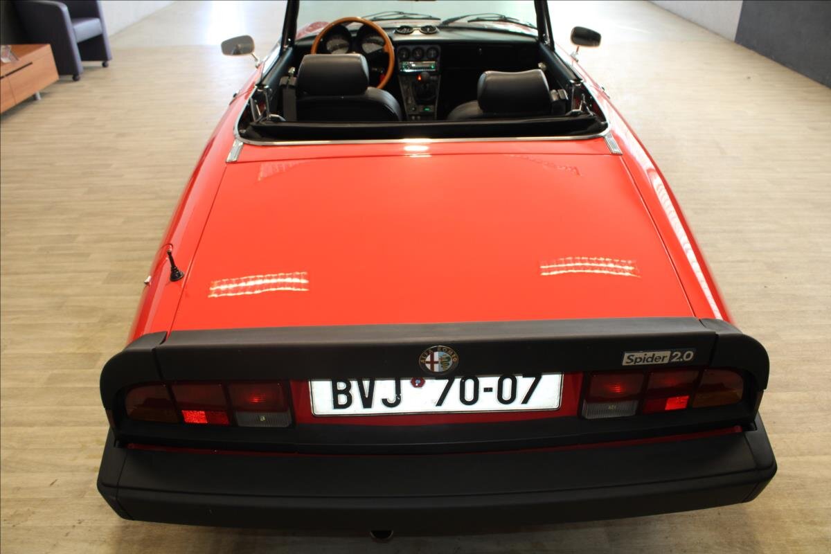 Alfa Romeo Spider Kabriolet 2,0 l 86 kw