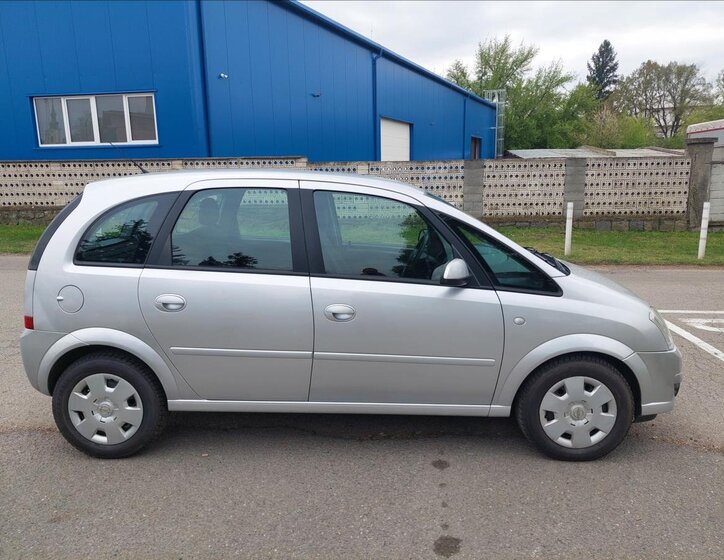 Opel Meriva MPV 1,6 l 77 kw