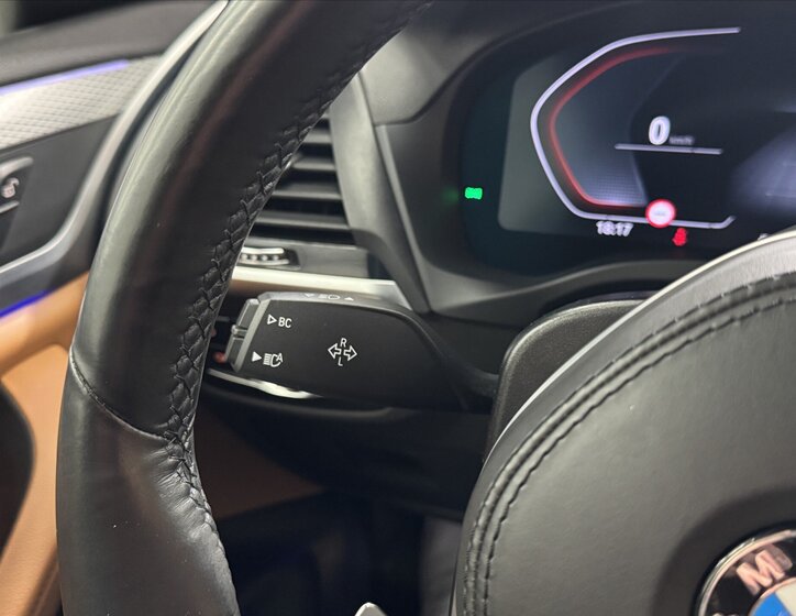 BMW X4 SUV 3,0 l 195 kw