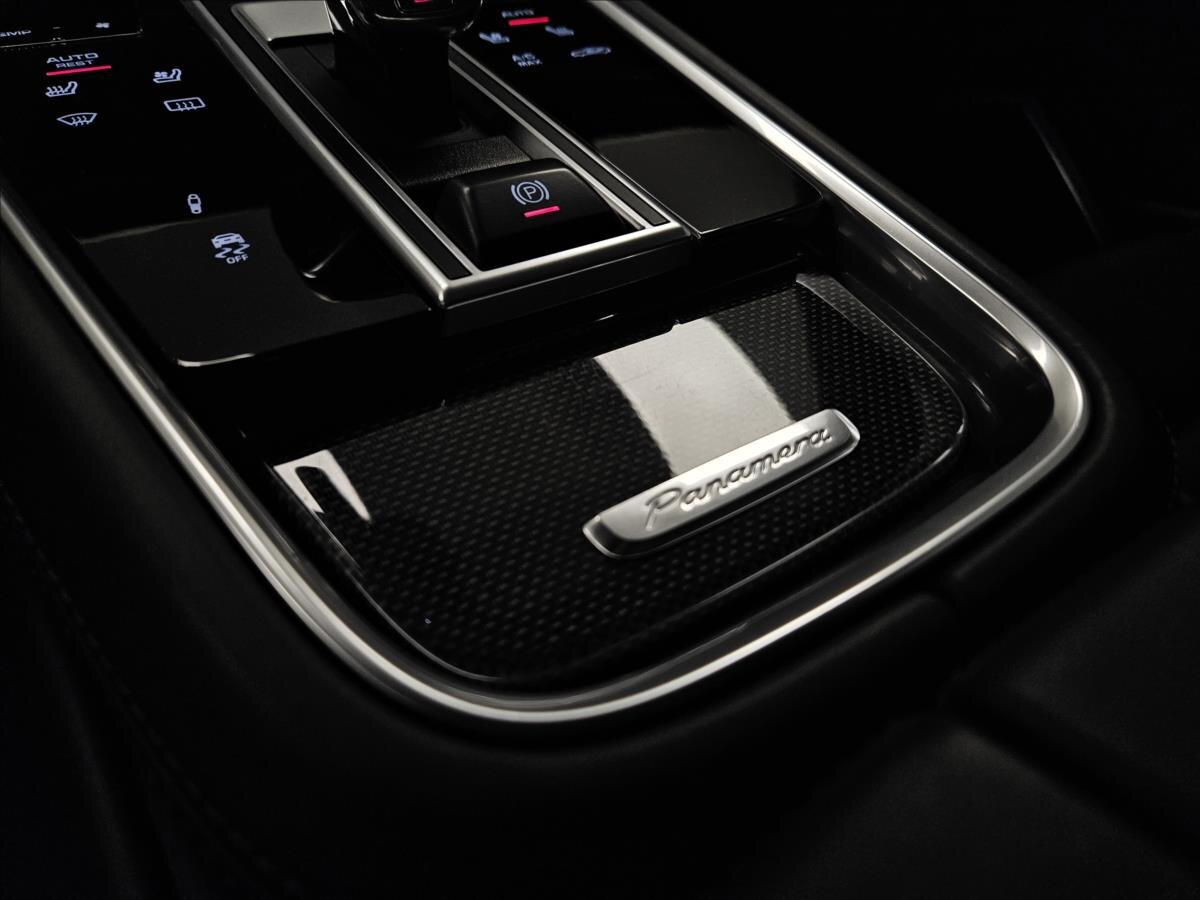 Porsche Panamera Kombi 4,0 l 404 kw