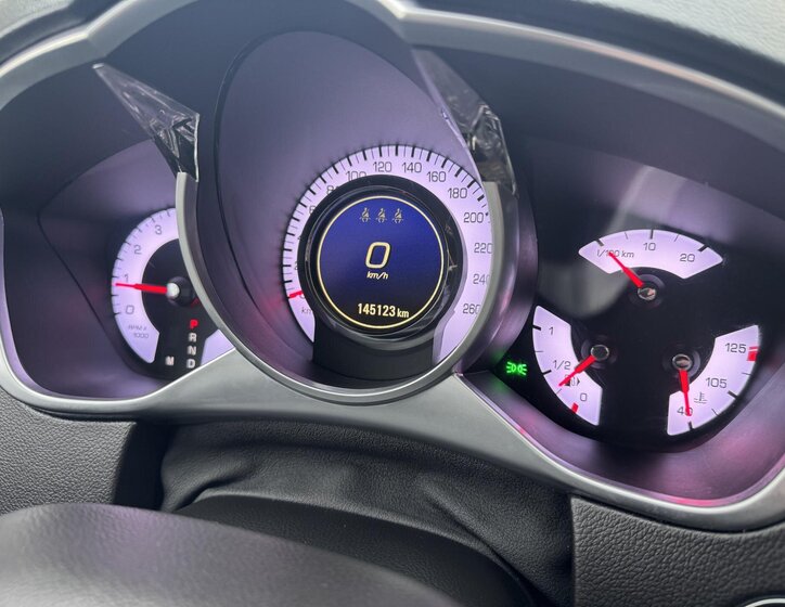 Cadillac SRX SUV 3,0 l 198 kw