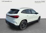 Mercedes-Benz EQA 8