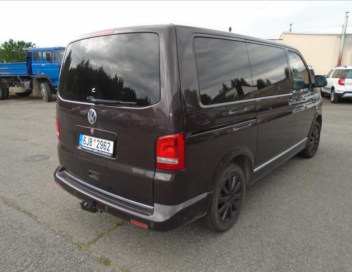 Volkswagen Multivan 6