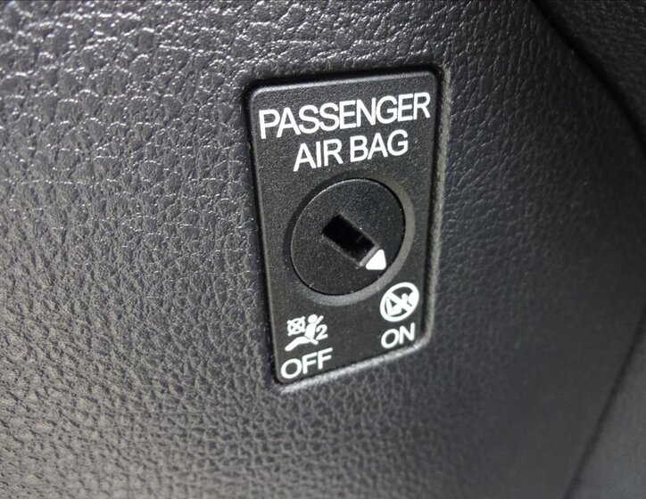 Volkswagen Golf Kombi 1,6 l 77 kw