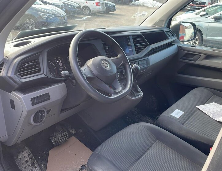 Volkswagen Transporter Skříň 2,0 l 110 kw