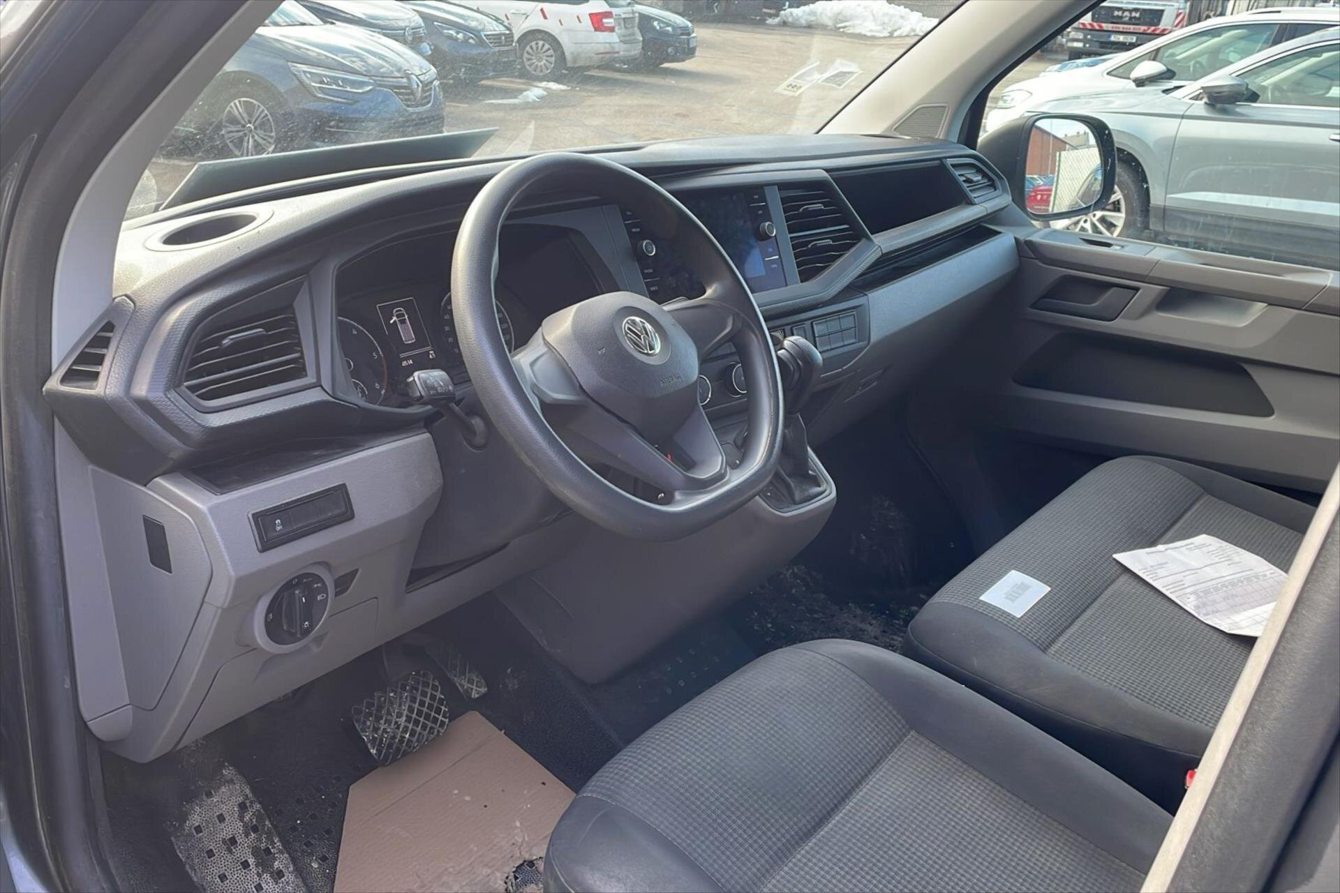 Volkswagen Transporter Skříň 2,0 l 110 kw