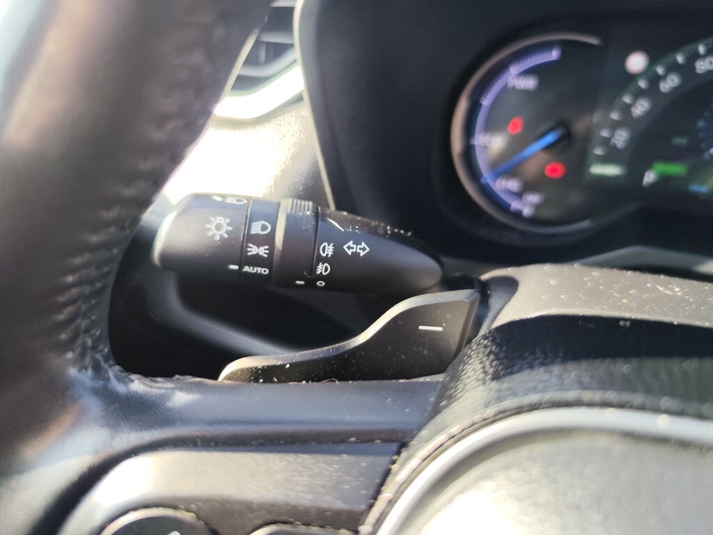 Toyota RAV4 SUV / Terénní 2,5 l 163 kw