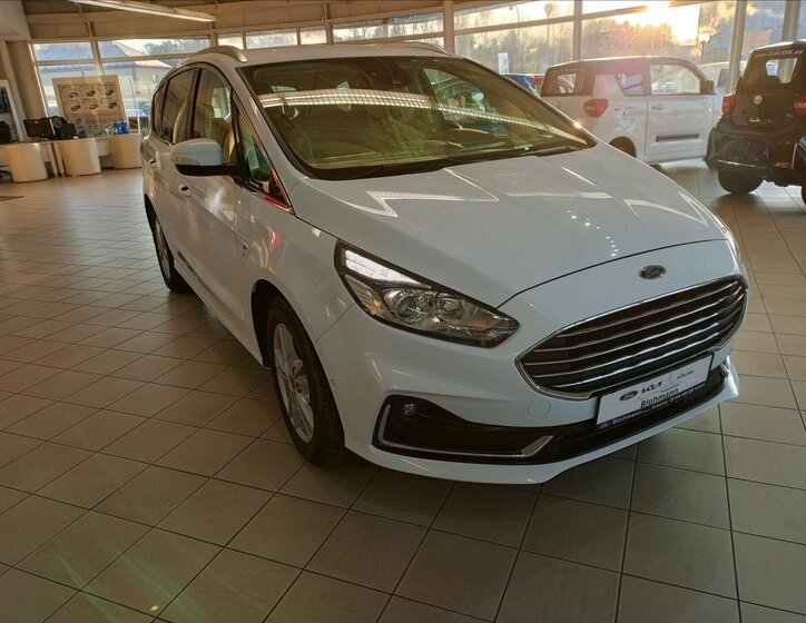 Ford S-MAX Kombi 2,5 l 110 kw