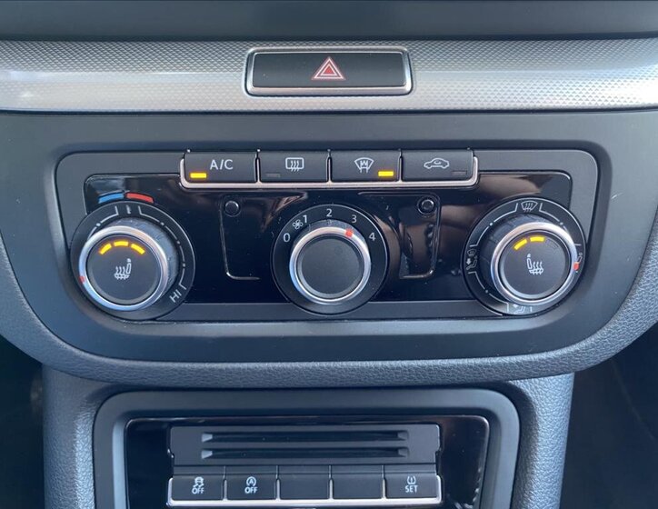 Volkswagen Sharan MPV 2,0 l 103 kw