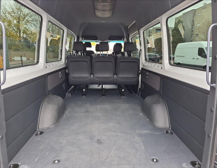 Mercedes-Benz Sprinter 20