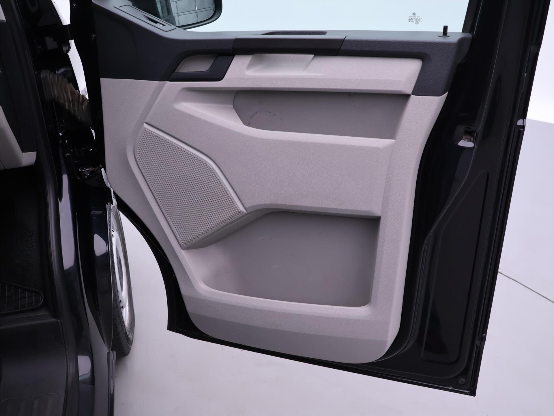 Volkswagen Transporter Kombi 2,0 l 110 kw