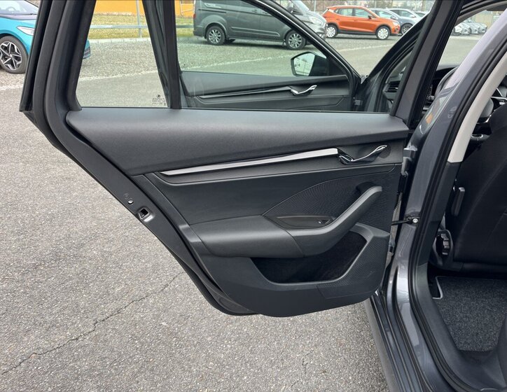 Škoda Octavia Kombi 2,0 l 85 kw