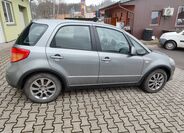 Suzuki SX4 5