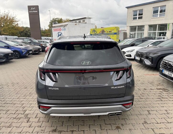 Hyundai Tucson 4