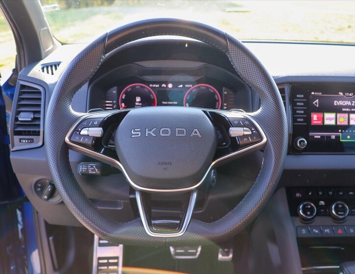 Škoda Karoq SUV / Terénní 1,5 l 110 kw