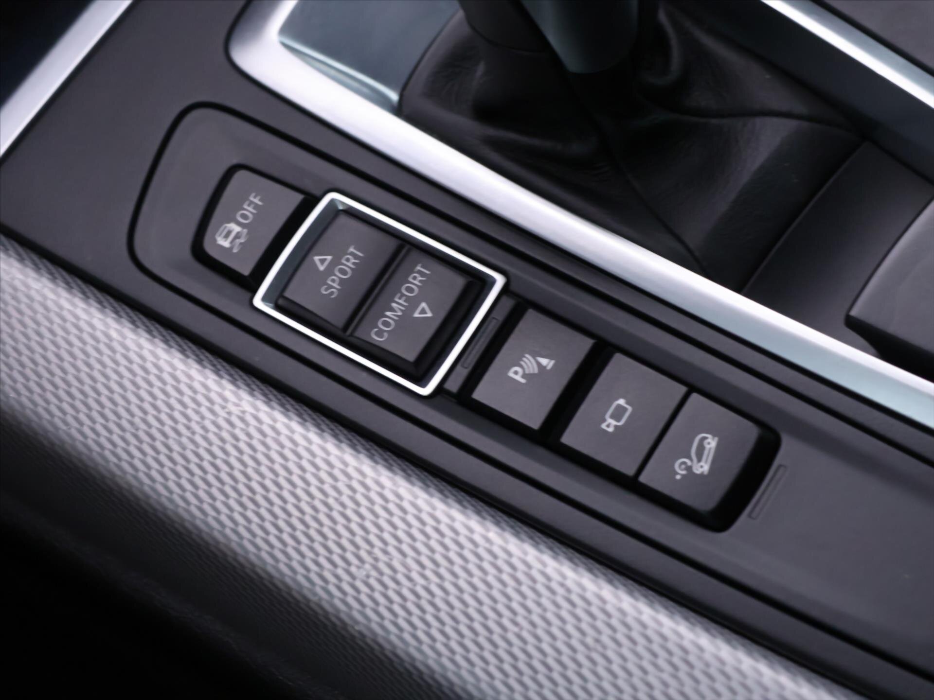 BMW X5 SUV / Terénní 3,0 l 230 kw