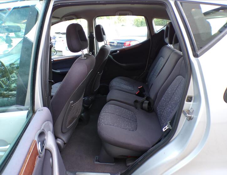 Mercedes-Benz Třídy A 15