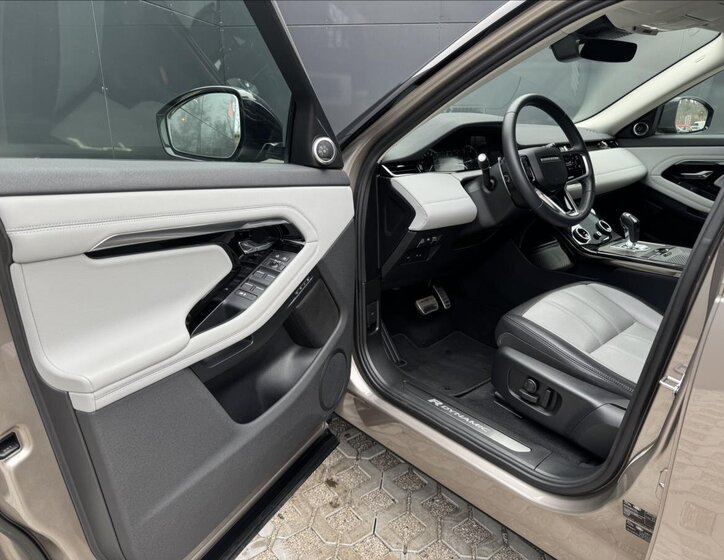 Land Rover Range Rover Evoque 10