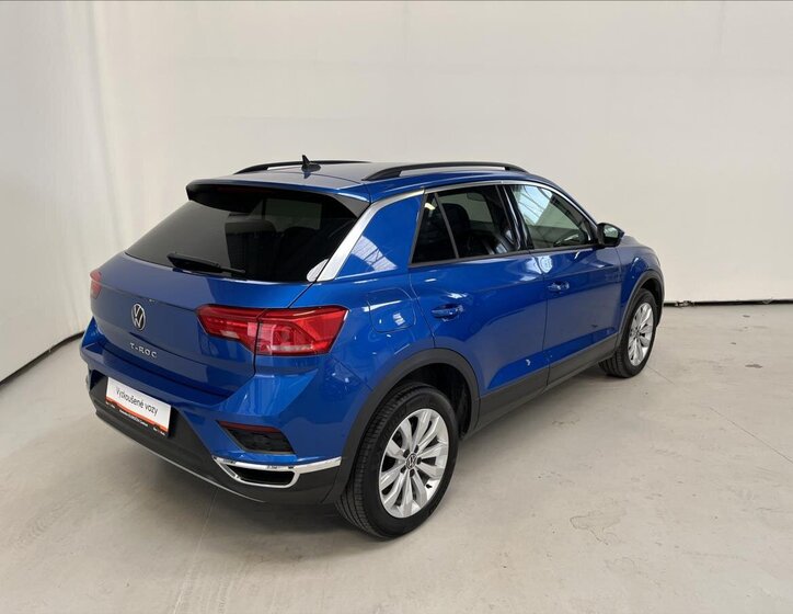 Volkswagen T-Roc SUV 1,5 l 110 kw