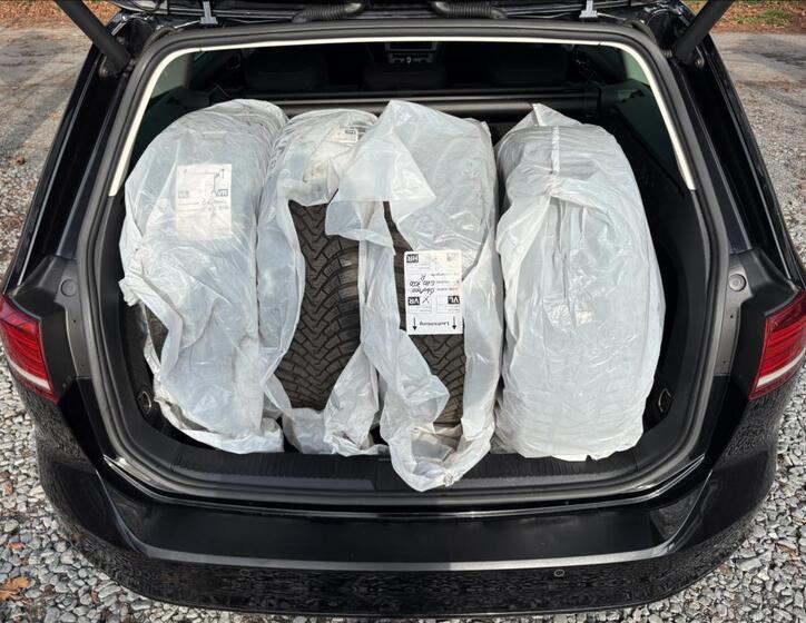 Volkswagen Passat 40