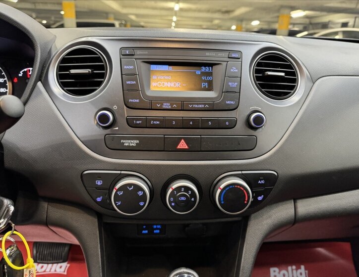 Hyundai i10 Hatchback 1,2 l 64 kw