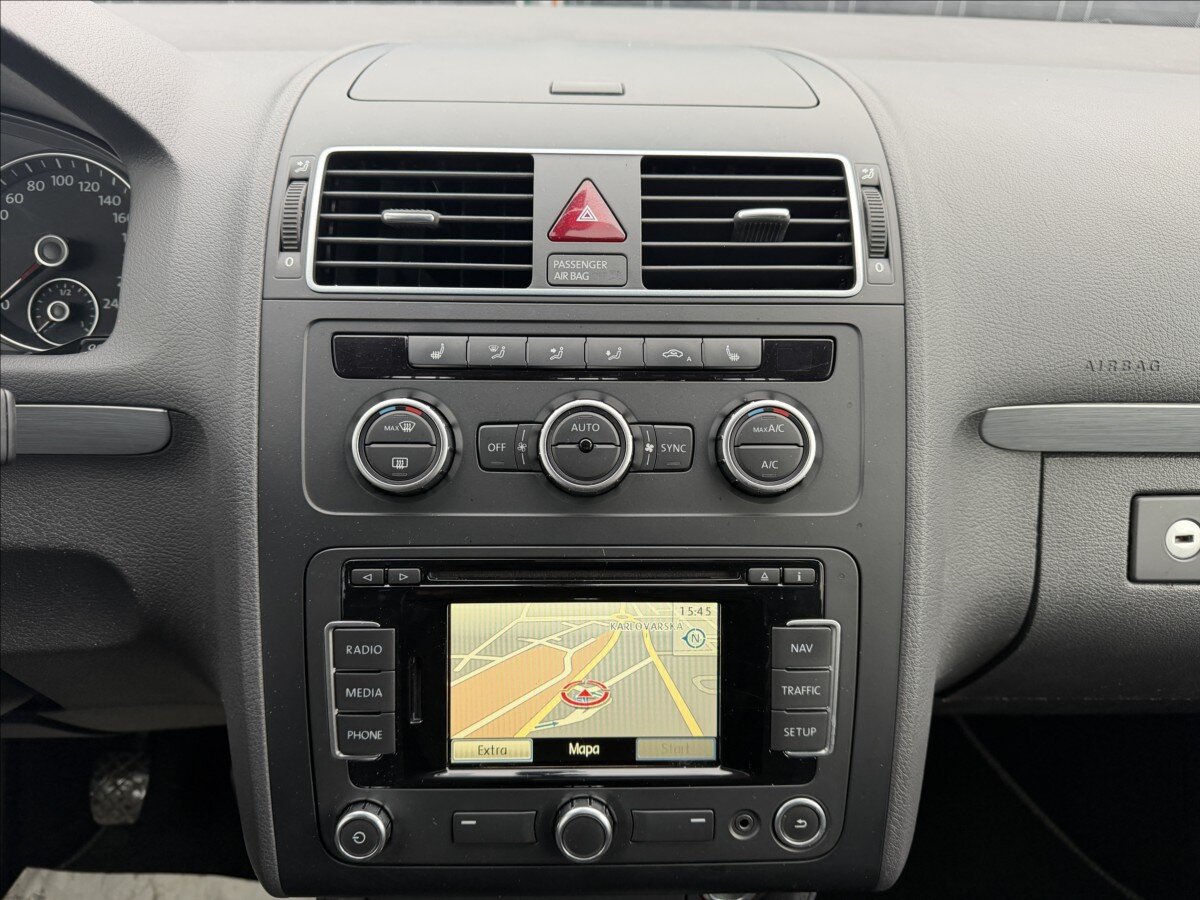 Volkswagen Touran MPV 1,2 l 77 kw