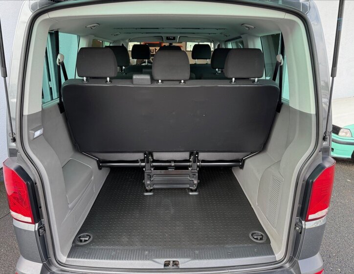 Volkswagen Transporter 21