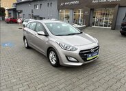 Hyundai i30 Kombi 1,6 l 99 kw