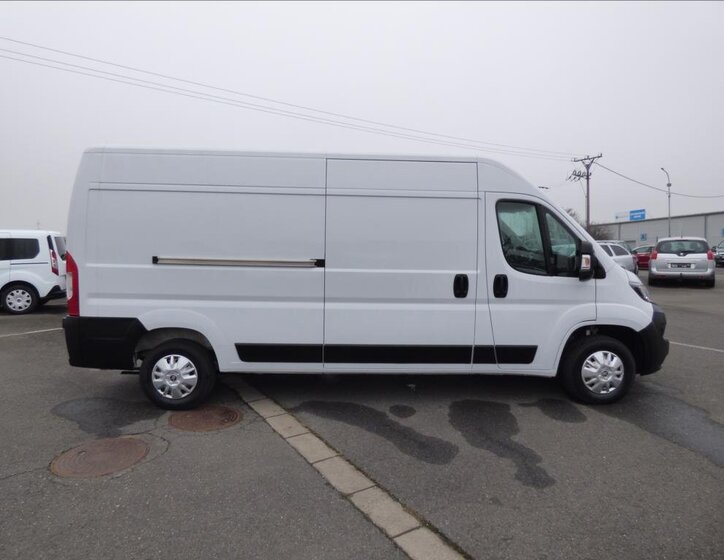 Peugeot Boxer Ostatní 2,2 l 121 kw