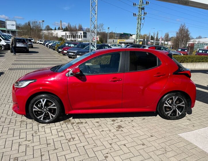 Toyota Yaris Hatchback 1,5 l 68 kw
