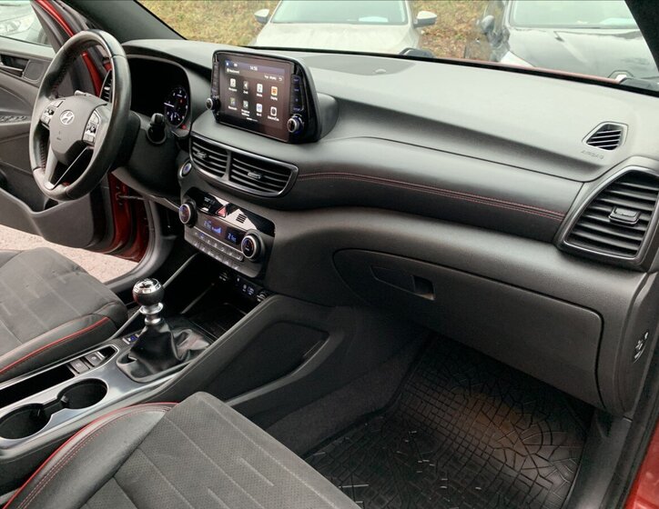 Hyundai Tucson SUV / Terénní 1,6 l 100 kw