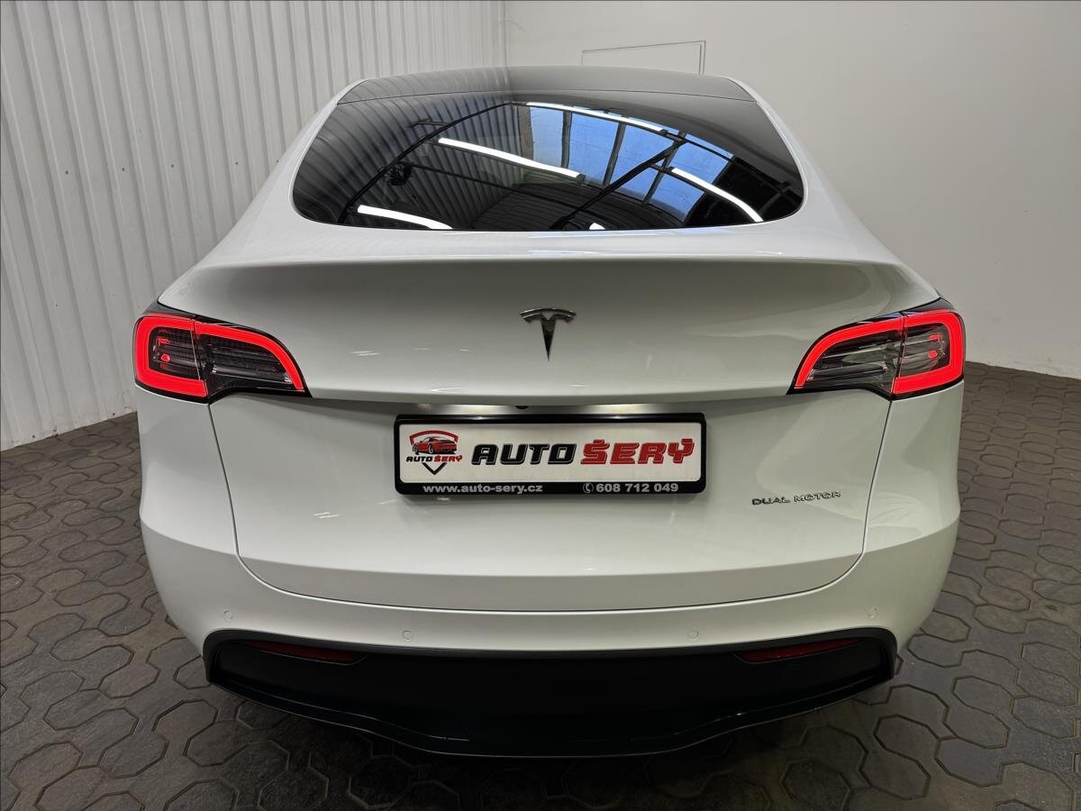 Tesla Model Y SUV 0,0 378 kw
