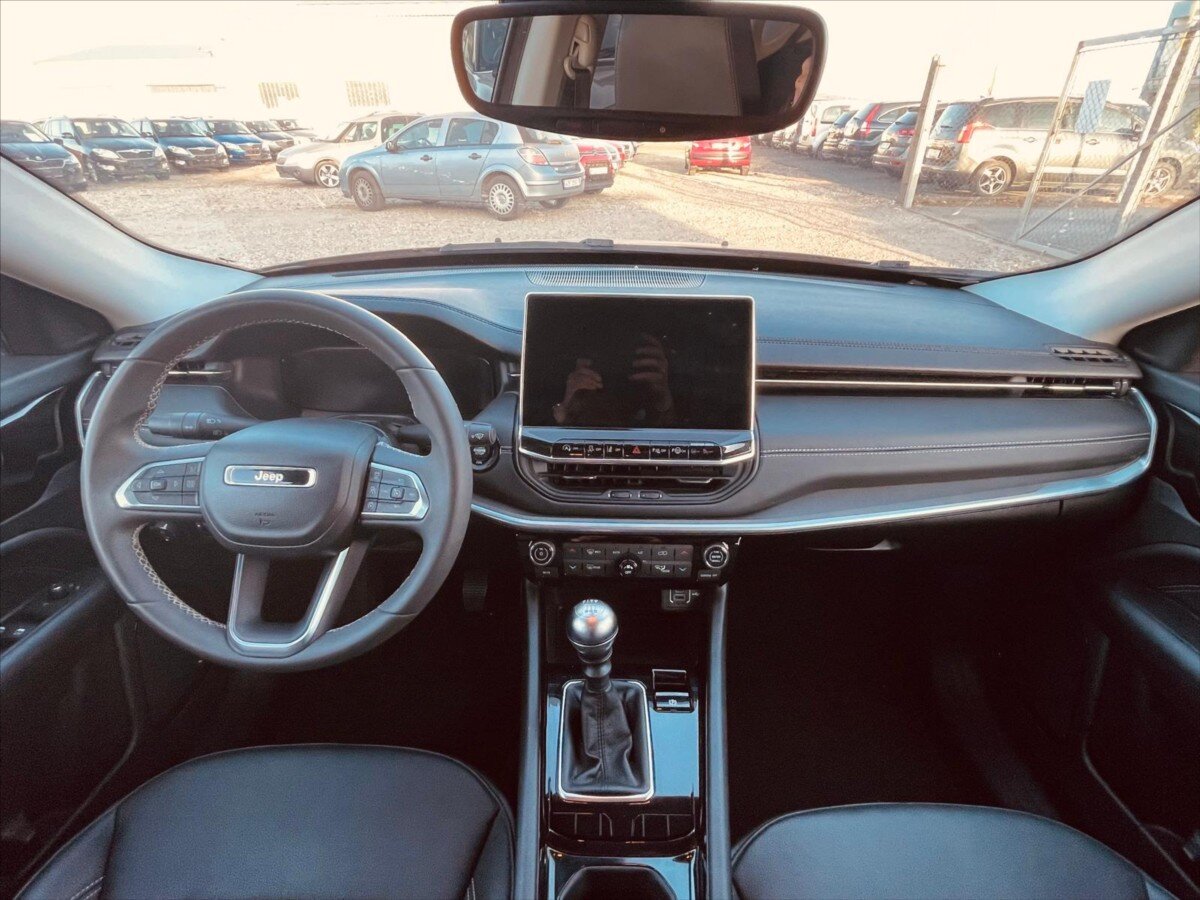 Jeep Compass SUV / Terénní 1,6 l 96 kw